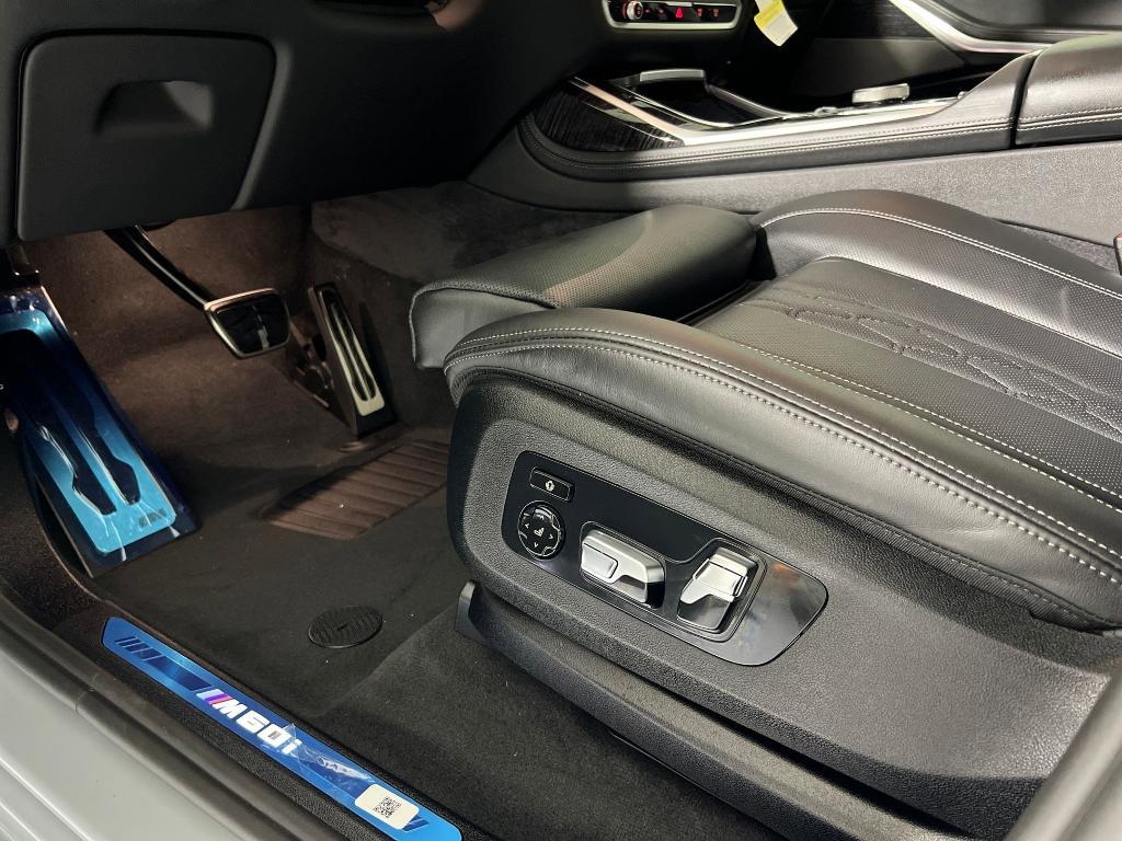 new 2026 BMW X7 car, priced at $124,085