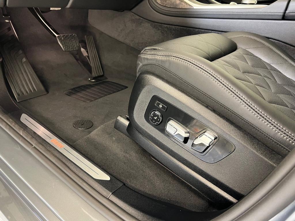 new 2026 BMW X7 car, priced at $93,350