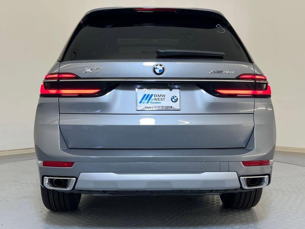 new 2026 BMW X7 car, priced at $93,350
