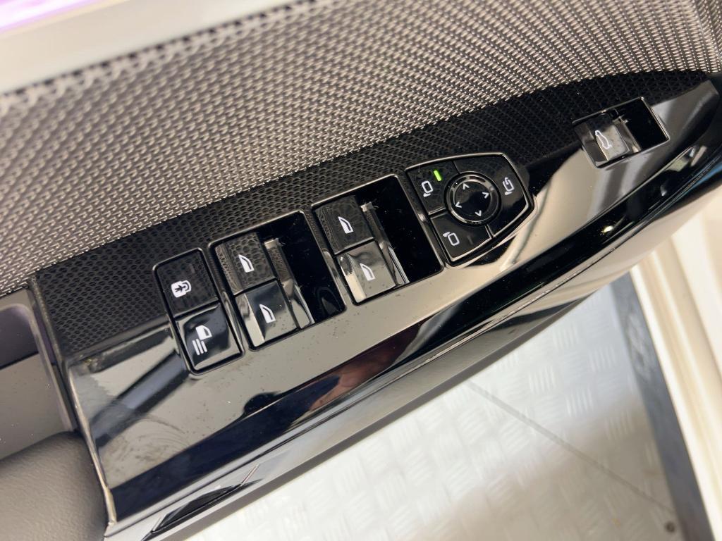 new 2026 BMW 740 car, priced at $105,630