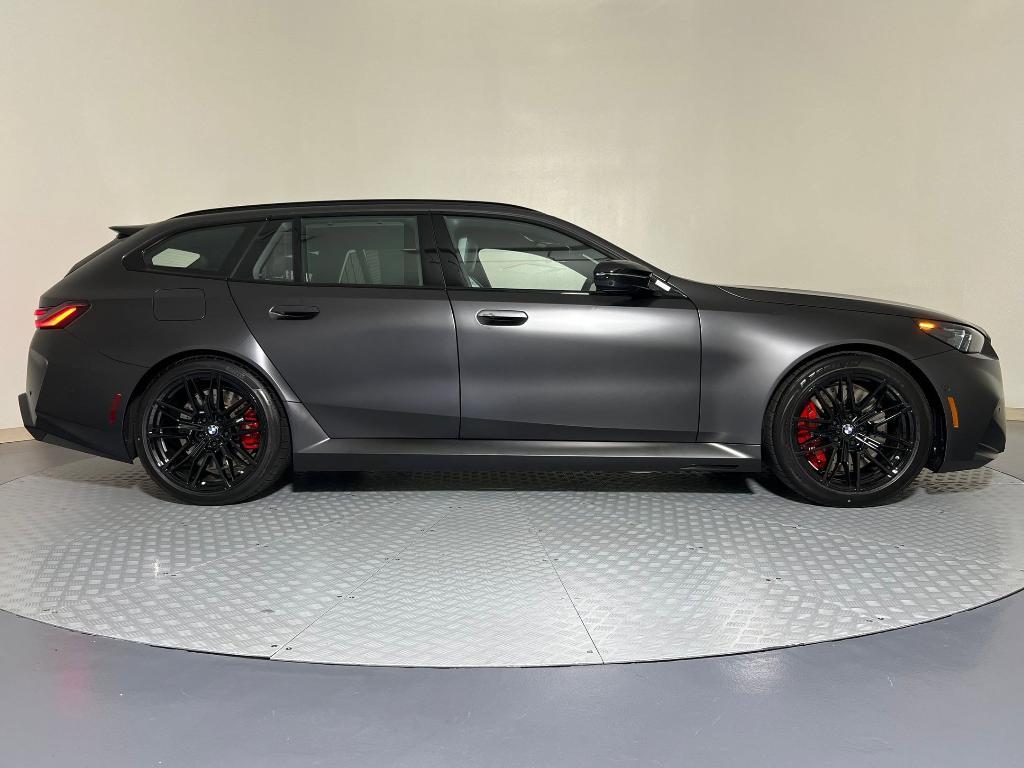 new 2026 BMW M5 car, priced at $136,725