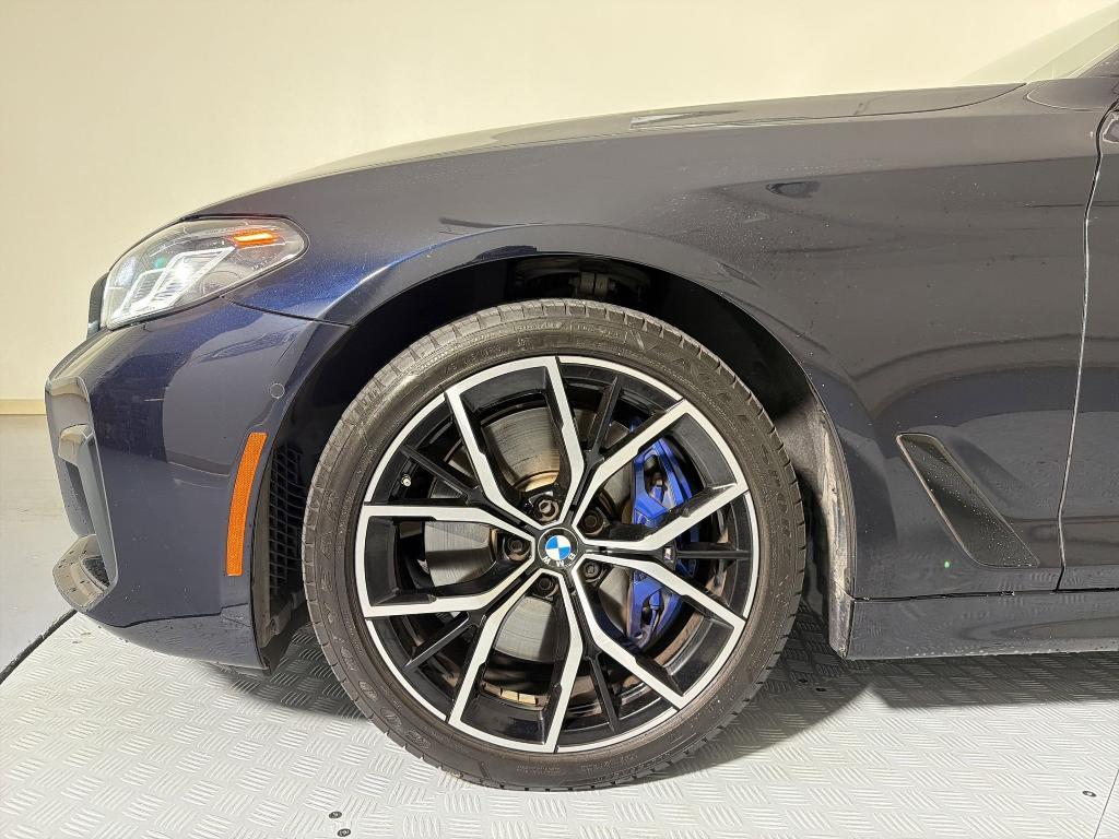 used 2023 BMW 540 car, priced at $44,224