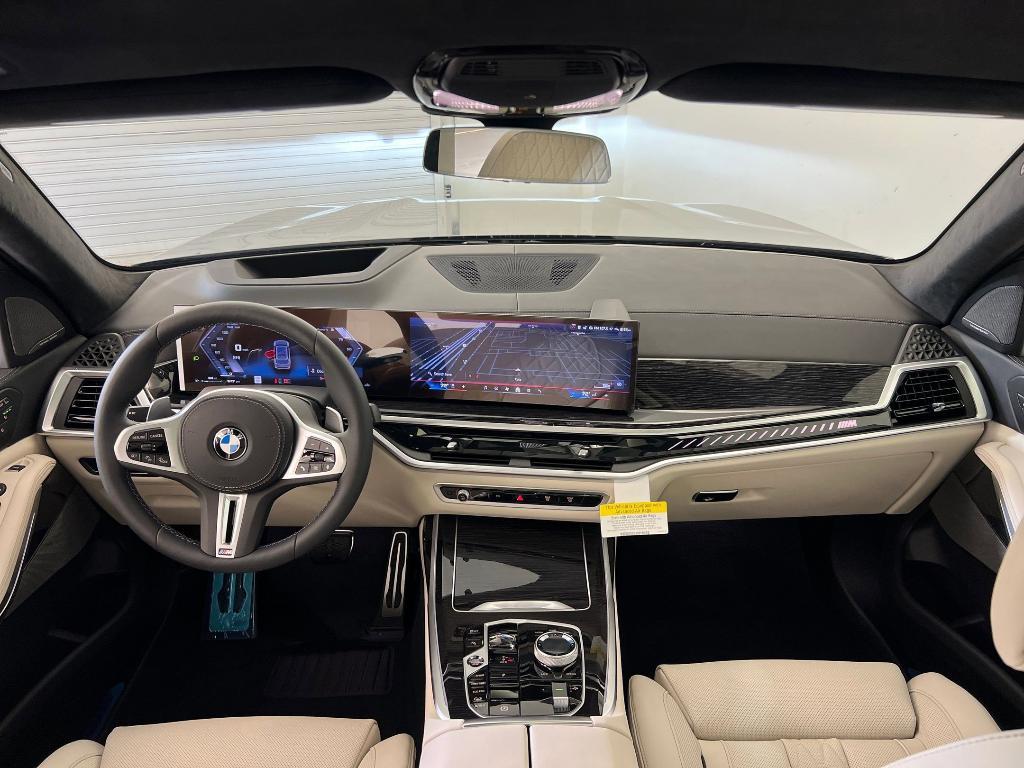 used 2026 BMW X7 car, priced at $113,072