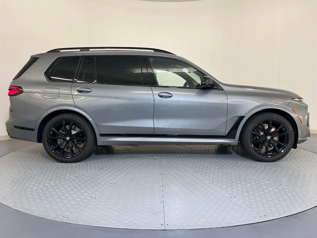 used 2026 BMW X7 car, priced at $113,072