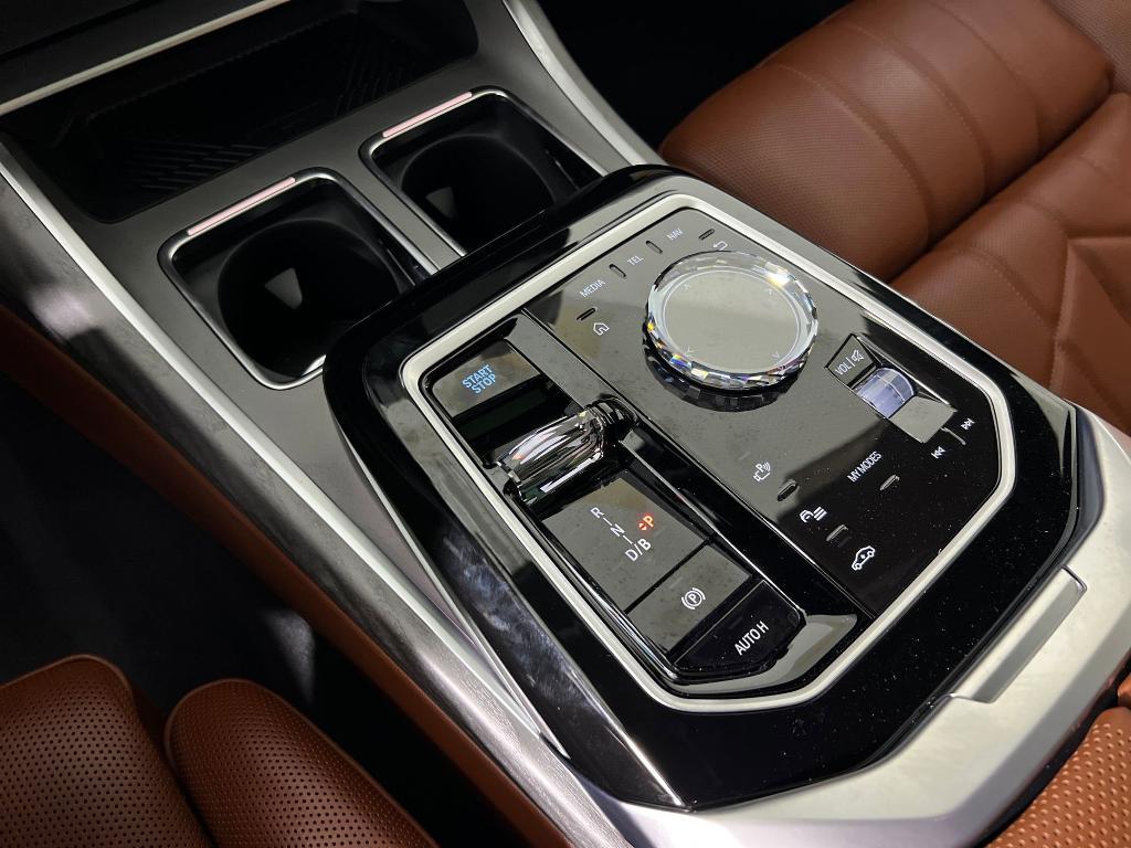 new 2026 BMW i7 car, priced at $116,650