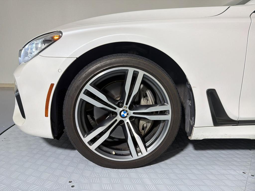 used 2019 BMW 750 car, priced at $20,224