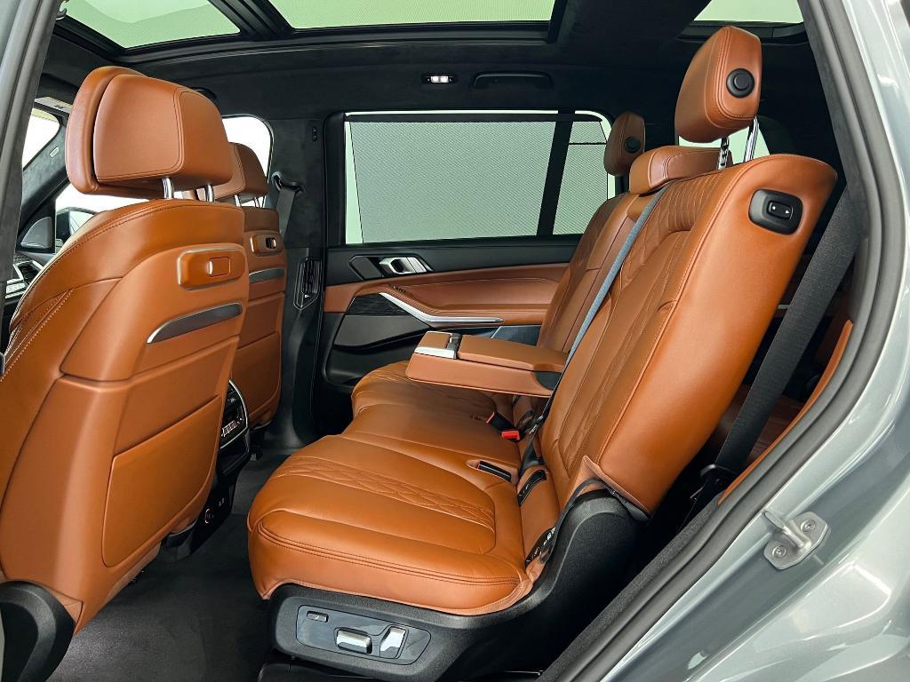 new 2026 BMW X7 car, priced at $103,580