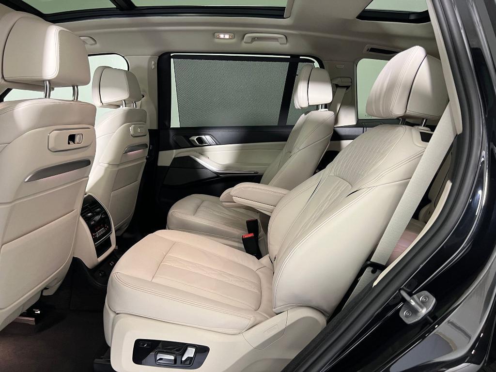new 2026 BMW X7 car, priced at $98,710