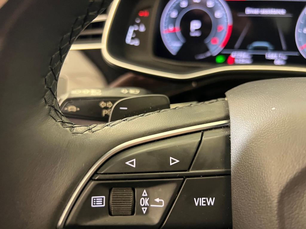 used 2022 Audi Q7 car, priced at $33,998