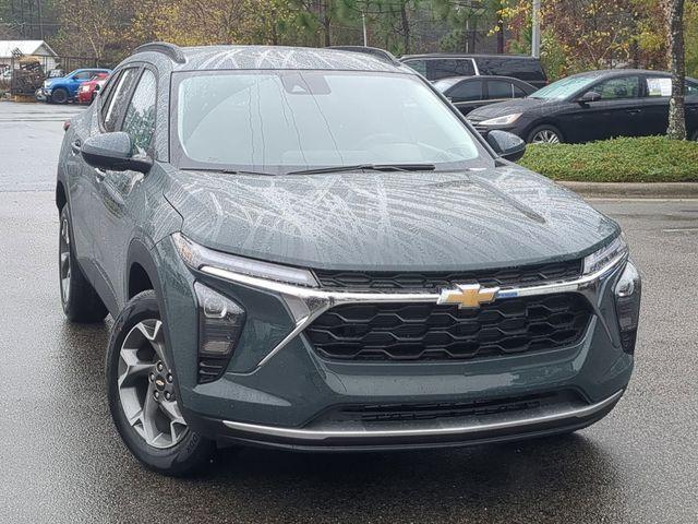 new 2026 Chevrolet Trax car, priced at $25,084