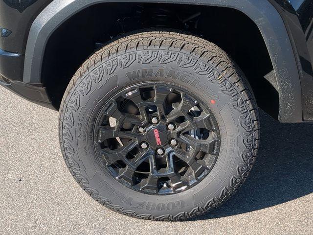 new 2026 GMC Canyon car, priced at $38,415