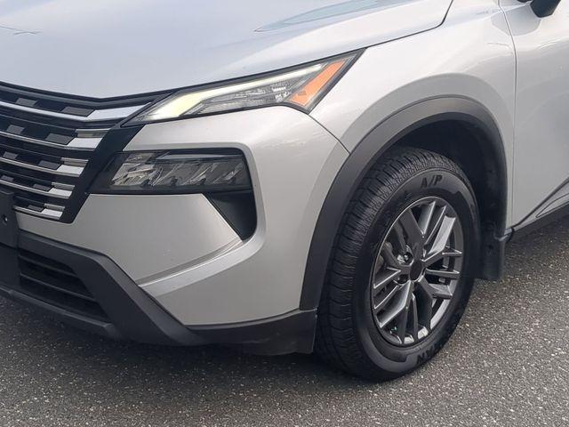 used 2024 Nissan Rogue car, priced at $16,860