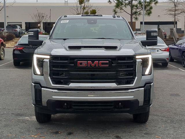 new 2026 GMC Sierra 3500 car, priced at $67,240