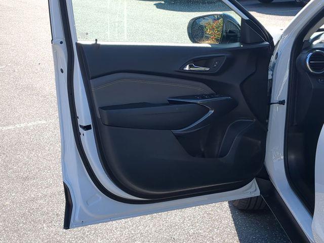 new 2026 Chevrolet Trax car, priced at $27,326