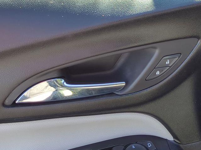 used 2020 Chevrolet Equinox car, priced at $15,525