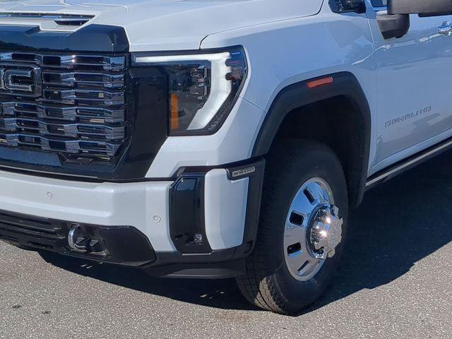 new 2026 GMC Sierra 3500 car, priced at $101,426