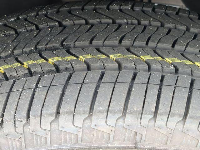 new 2026 GMC Acadia car, priced at $42,627