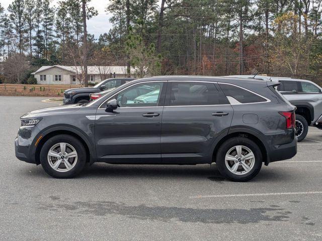 used 2023 Kia Sorento car, priced at $17,534