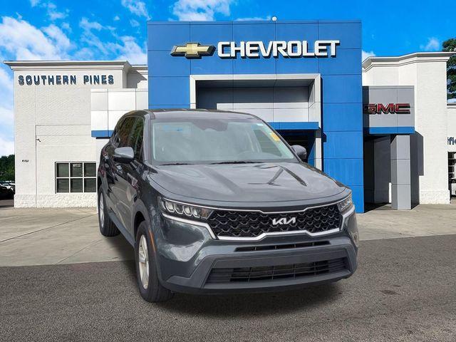 used 2023 Kia Sorento car, priced at $19,430