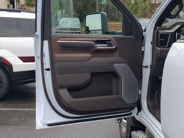 new 2026 GMC Sierra 3500 car, priced at $88,584