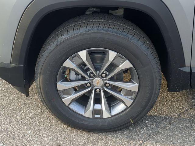 new 2026 Chevrolet Equinox car, priced at $27,030