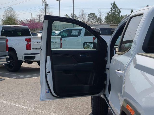 new 2026 GMC Canyon car, priced at $37,820