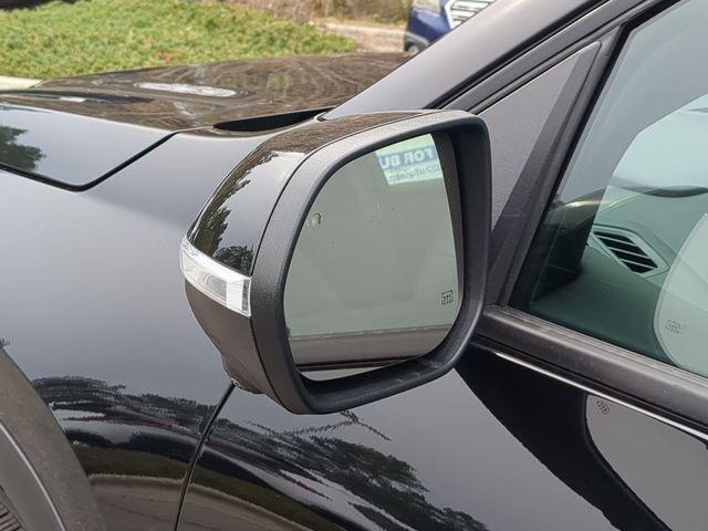 new 2026 Chevrolet Traverse car, priced at $45,009