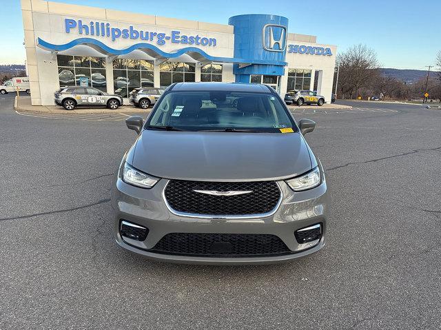 used 2022 Chrysler Pacifica Hybrid car, priced at $24,830