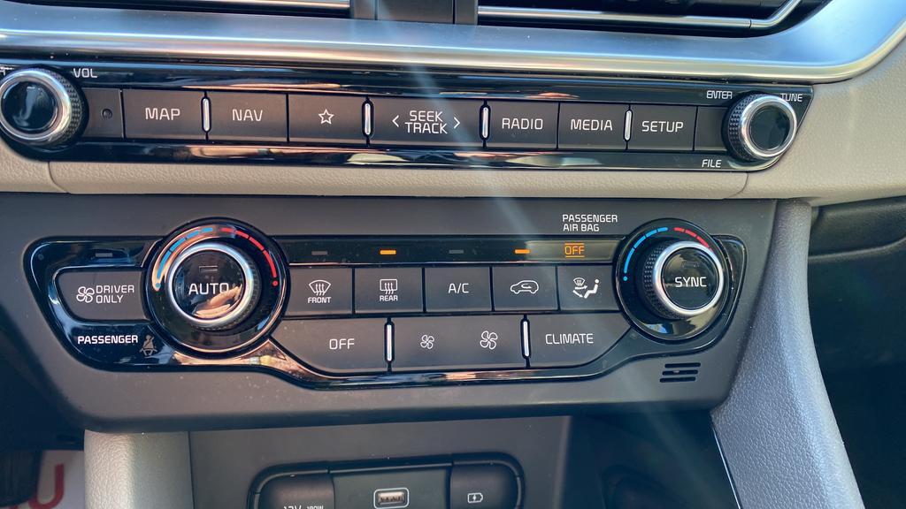 used 2020 Kia Niro Plug-In Hybrid car, priced at $15,478