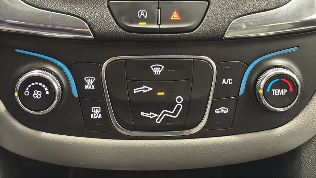 used 2023 Chevrolet Equinox car, priced at $18,257