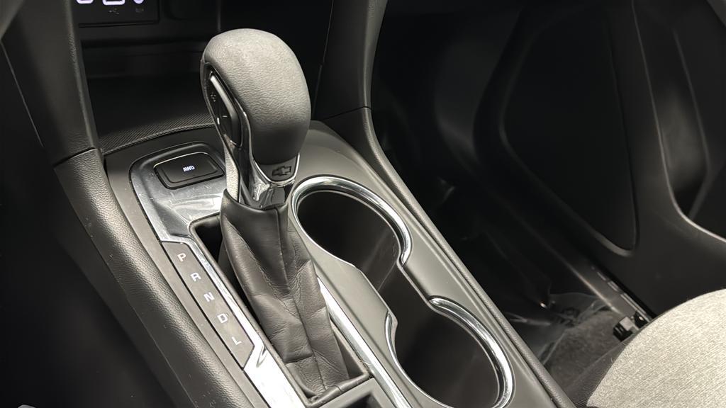 used 2023 Chevrolet Equinox car, priced at $18,257