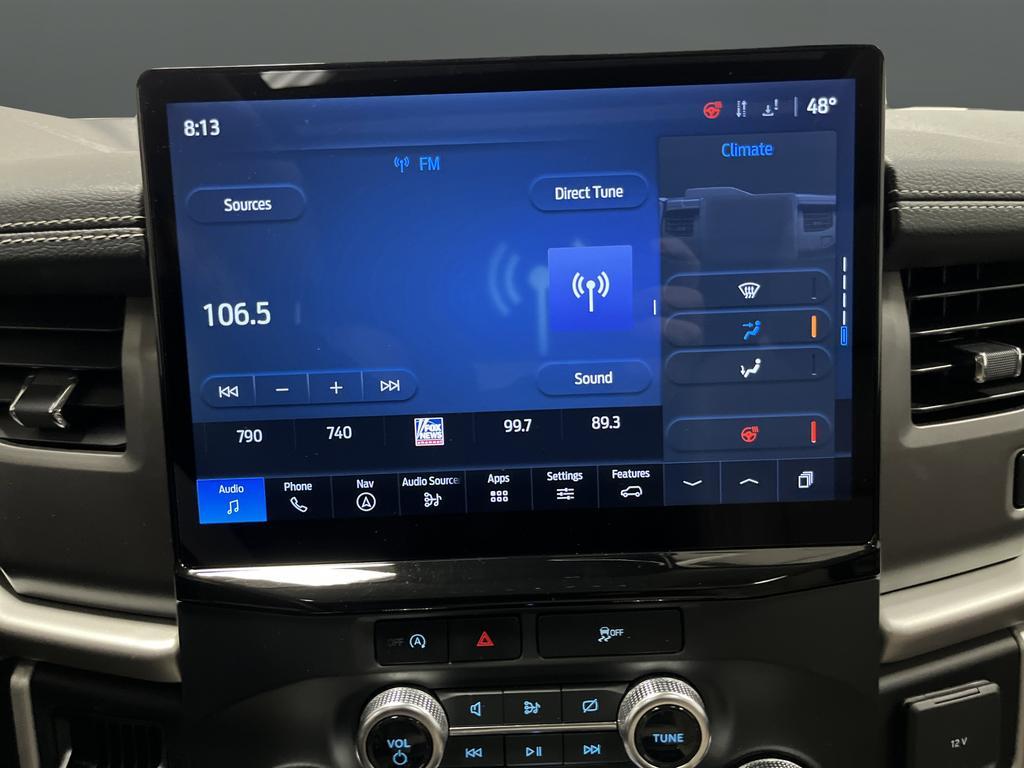 used 2024 Ford Expedition car, priced at $48,997