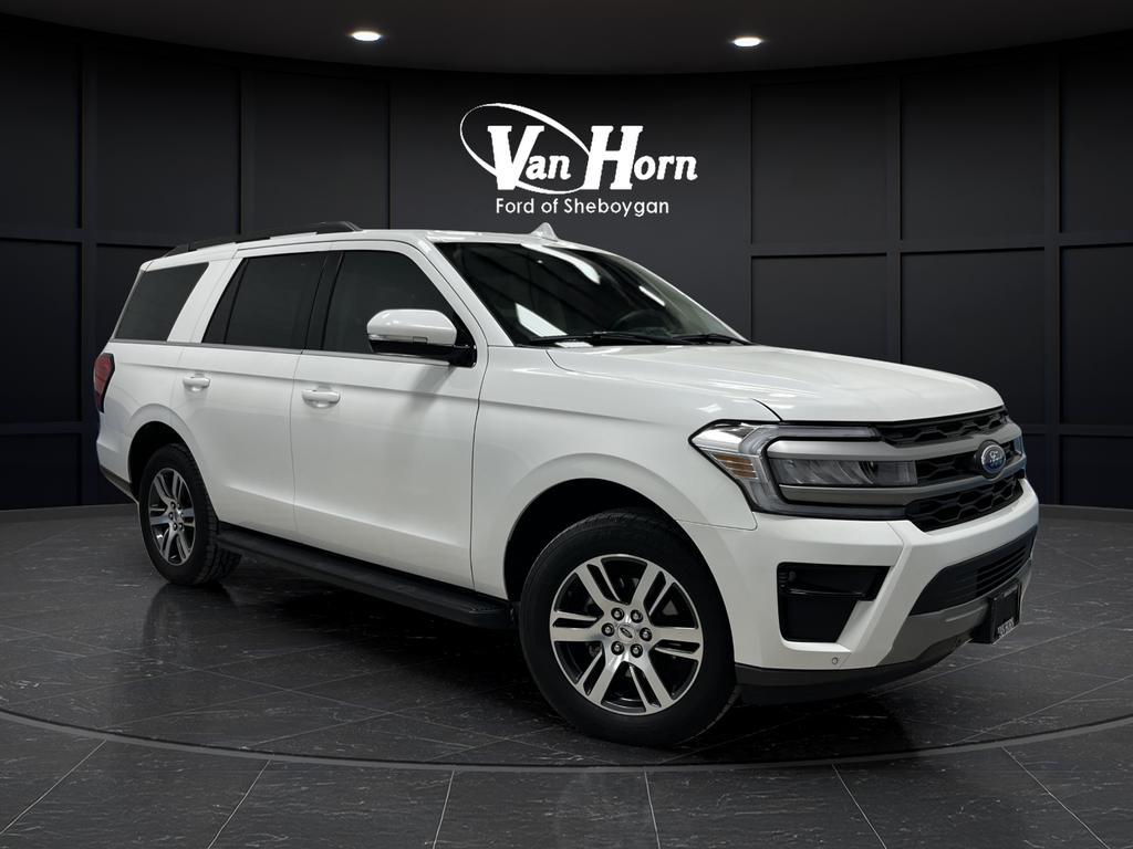 used 2024 Ford Expedition car, priced at $48,997