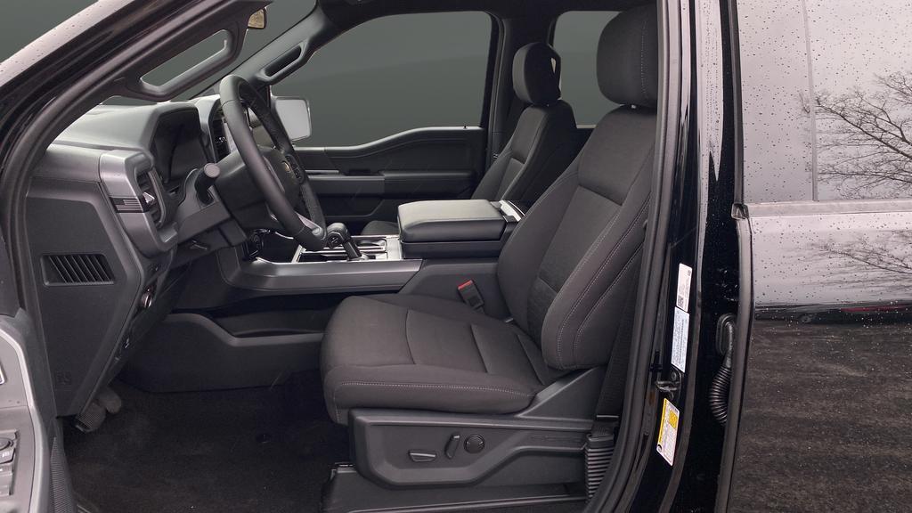 new 2026 Ford F-150 car, priced at $61,031