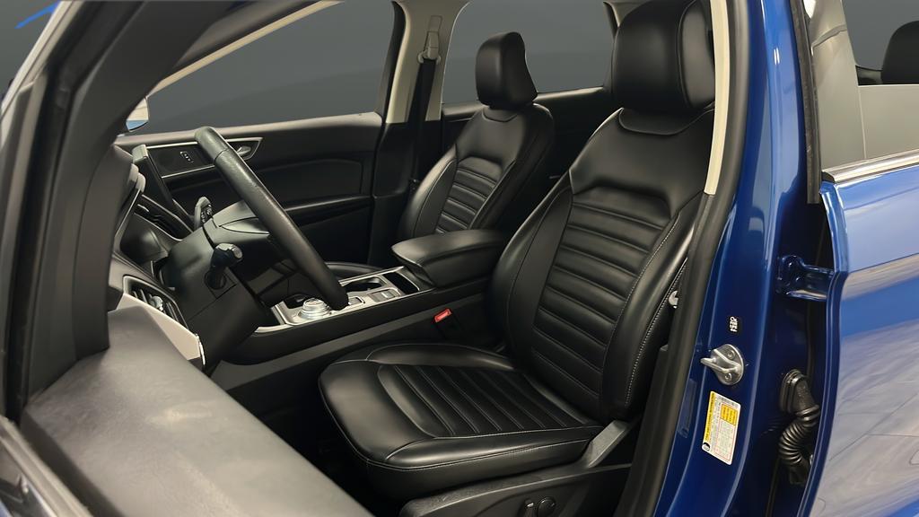 used 2024 Ford Edge car, priced at $19,998