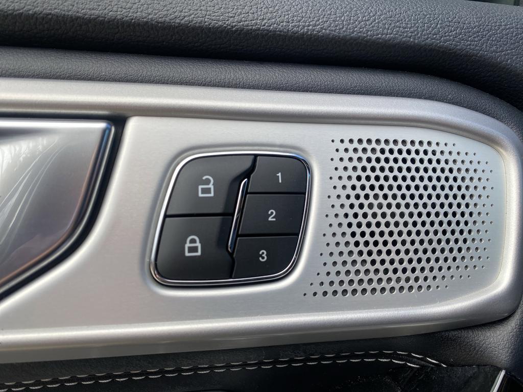 used 2022 Ford Explorer car, priced at $30,334