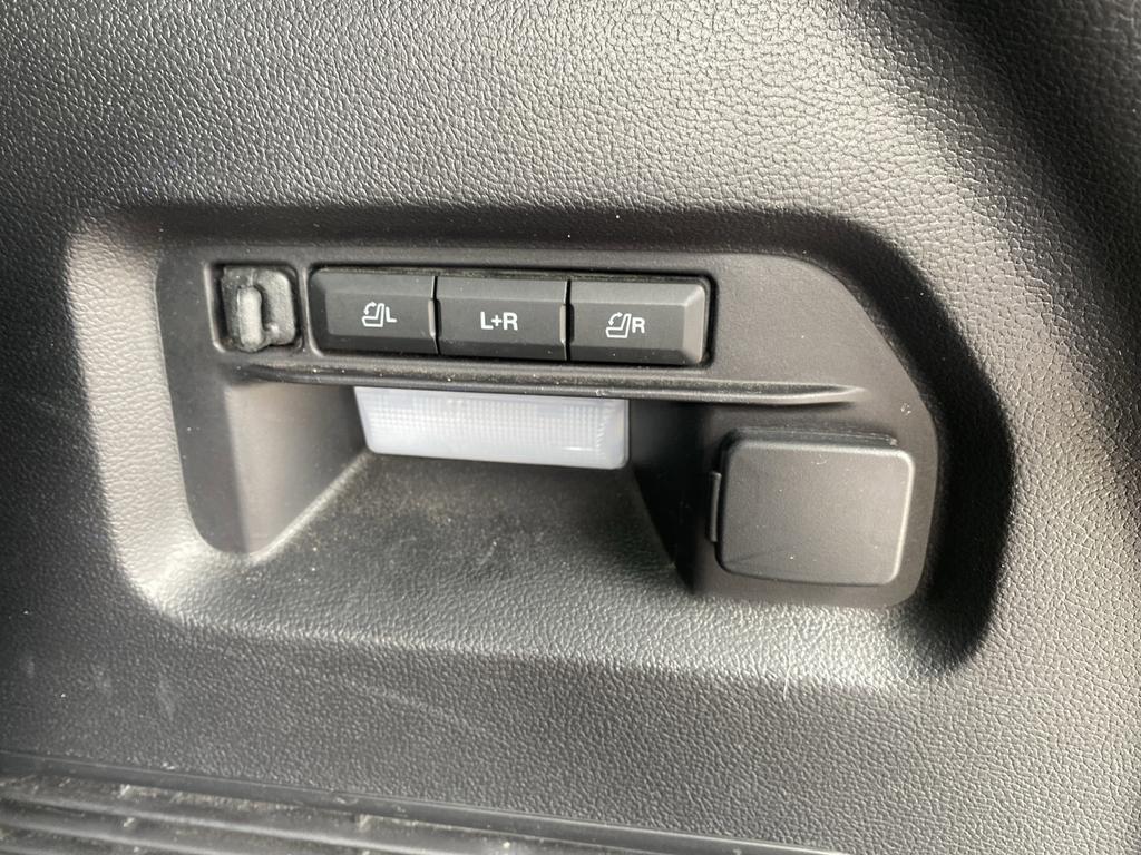 used 2022 Ford Explorer car, priced at $30,334