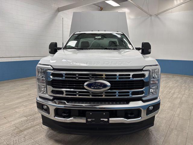 new 2025 Ford F-350 car, priced at $77,712