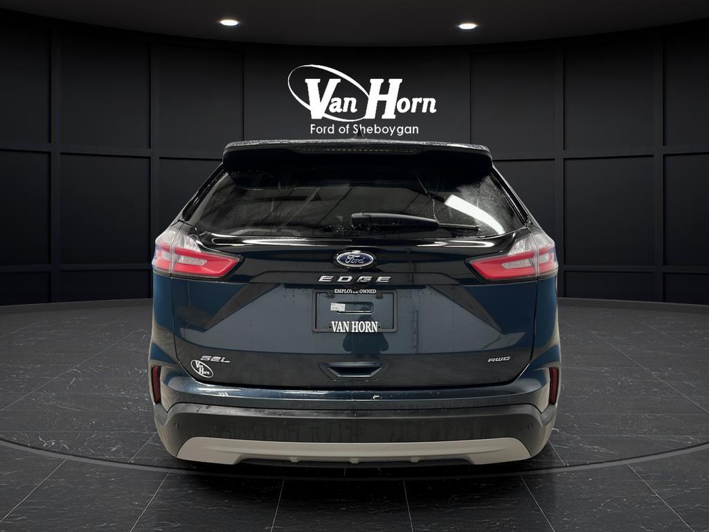 used 2024 Ford Edge car, priced at $29,392