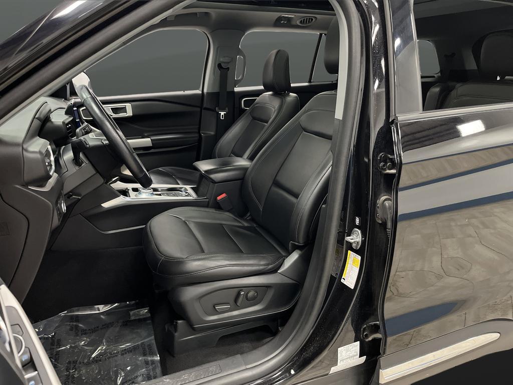 used 2023 Ford Explorer car, priced at $27,918
