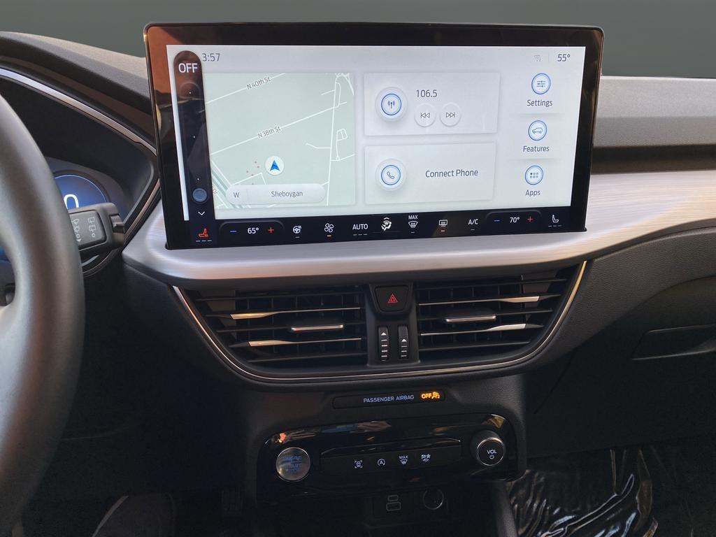 used 2025 Ford Escape car, priced at $25,271