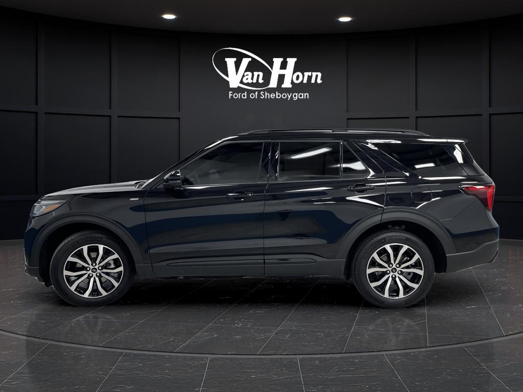 used 2025 Ford Explorer car, priced at $37,938