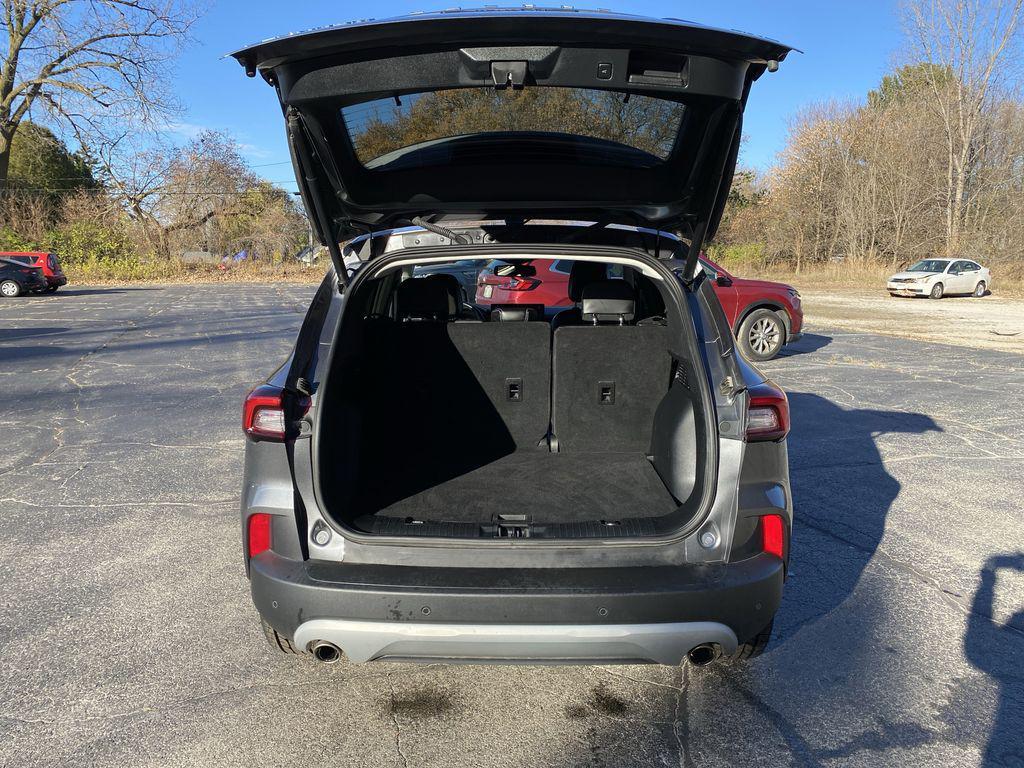 used 2023 Ford Escape car, priced at $24,497