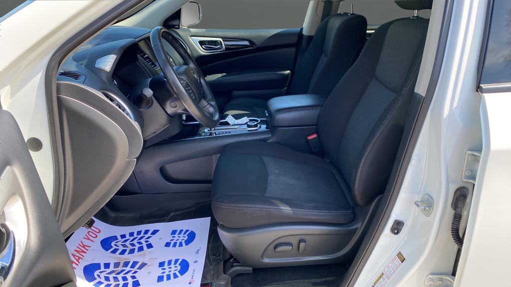 used 2020 Nissan Pathfinder car, priced at $15,052