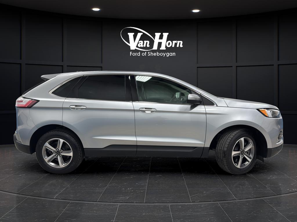 used 2024 Ford Edge car, priced at $29,747