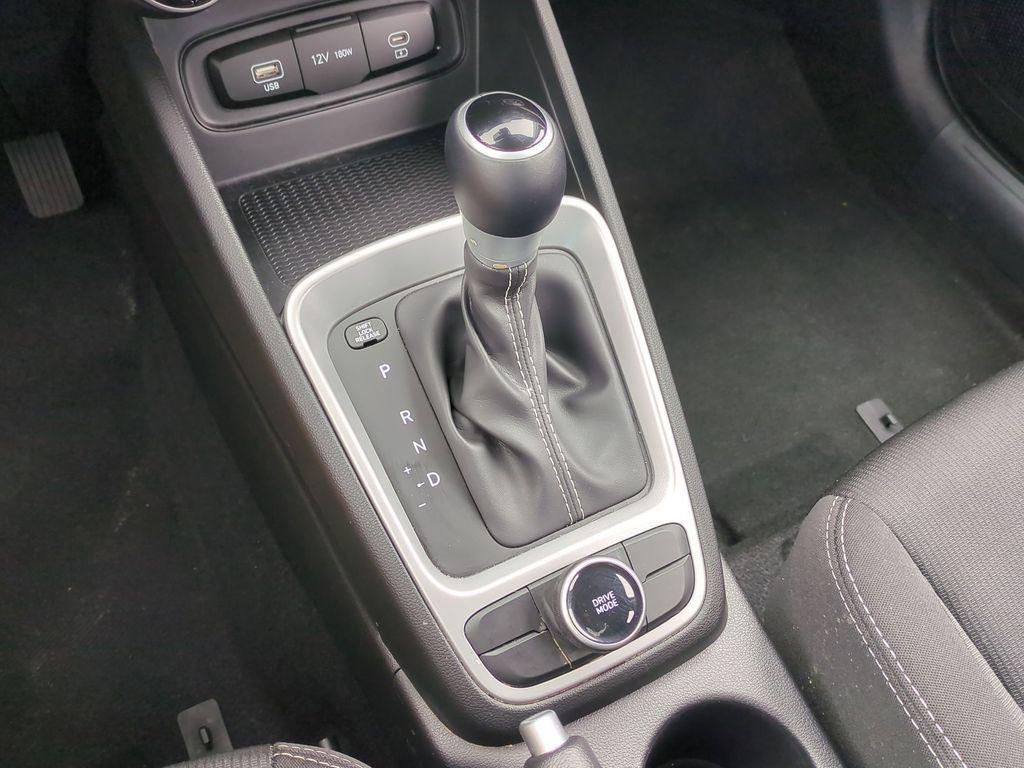 used 2025 Hyundai Venue car, priced at $19,549