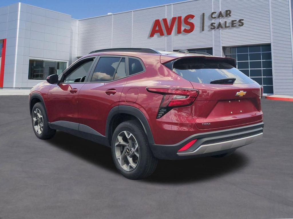 used 2025 Chevrolet Trax car, priced at $19,299