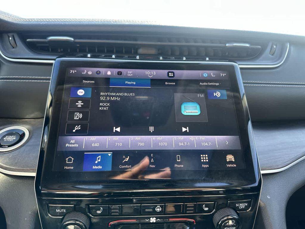 used 2023 Jeep Grand Cherokee car, priced at $30,999