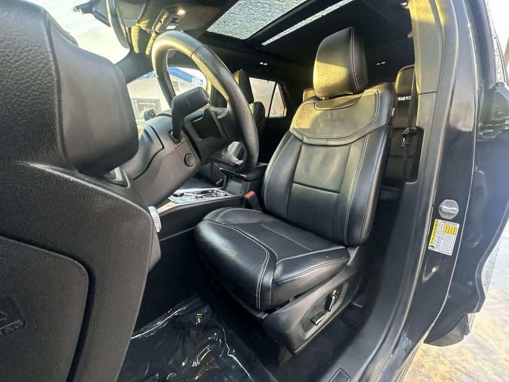 used 2020 Ford Explorer car, priced at $28,999