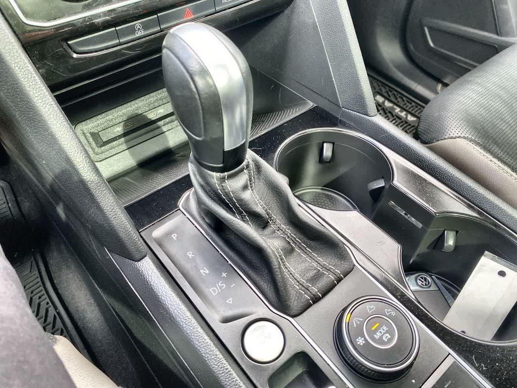 used 2023 Volkswagen Atlas car, priced at $36,999